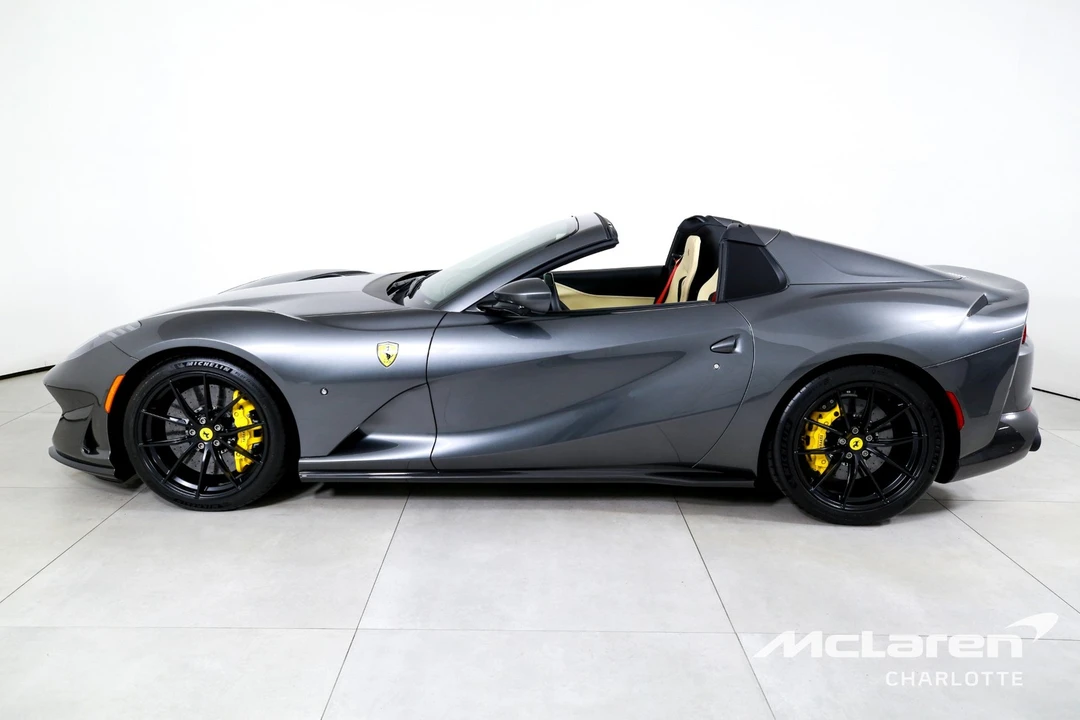 2021 Ferrari - Image 6 of 31
