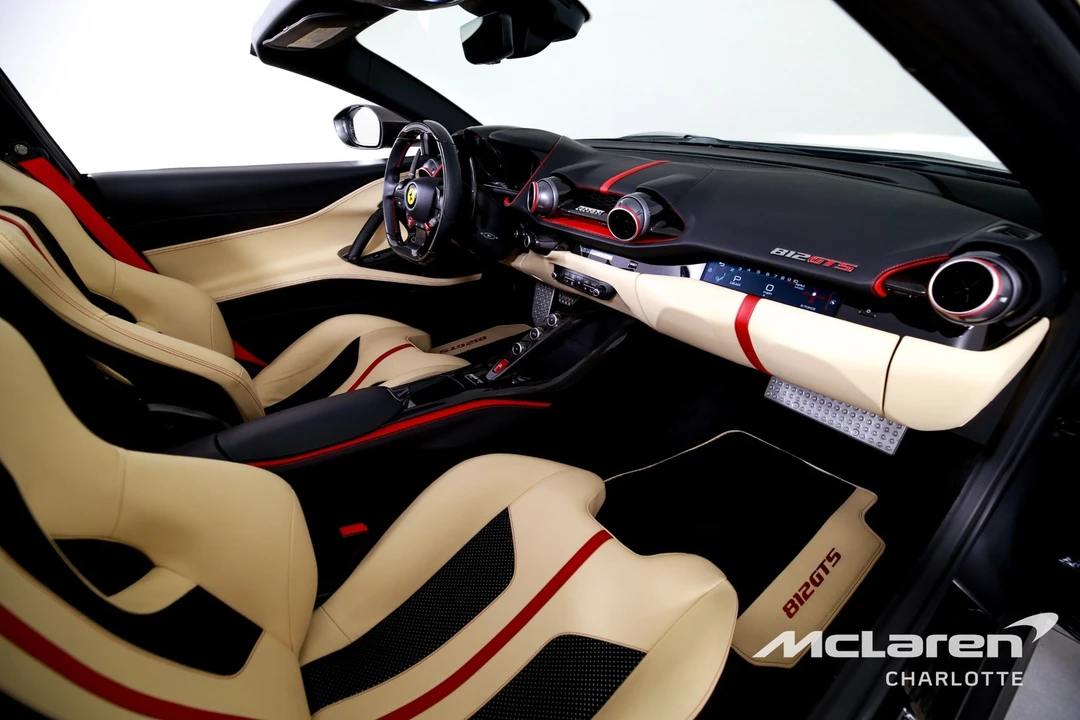 2021 Ferrari - Image 21 of 31