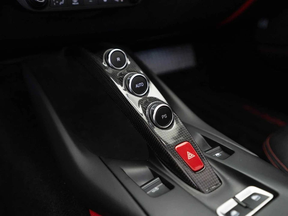 2021 Ferrari 812 GTS - Image 28 of 31