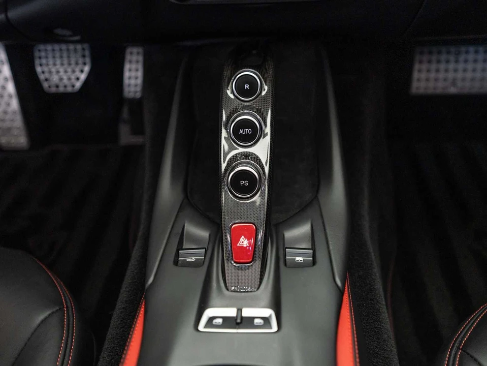 2021 Ferrari 812 GTS - Image 29 of 31