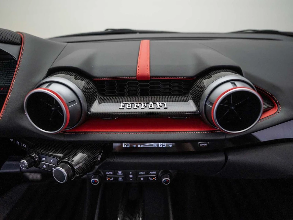 2021 Ferrari 812 GTS - Image 24 of 31