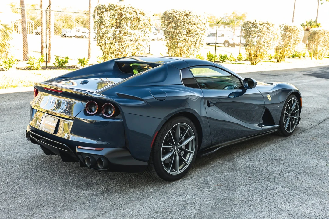 2021 Ferrari 812 GTS - Image 8 of 31