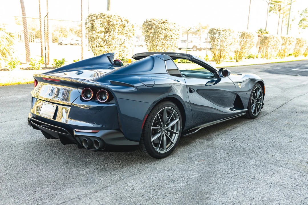2021 Ferrari 812 GTS - Image 16 of 31