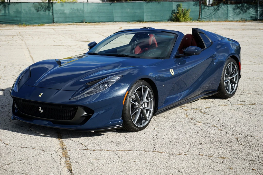 2021 Ferrari 812 GTS - Image 5 of 31