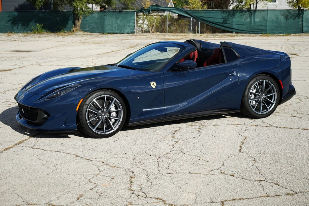 2021 Ferrari 812 GTS - Image 2 of 31