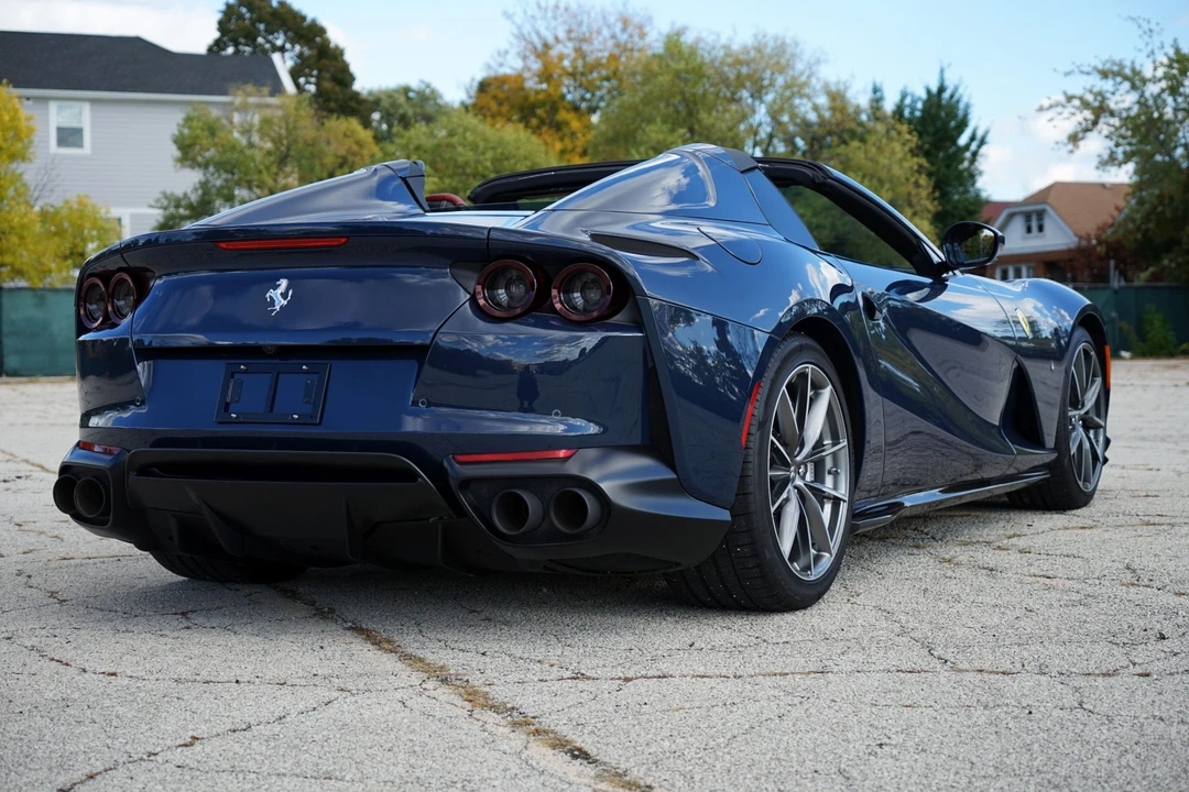 2021 Ferrari 812 GTS - Image 18 of 31