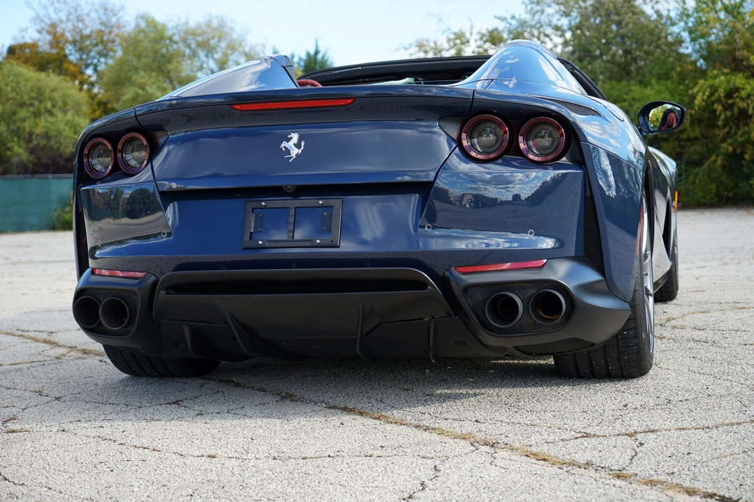 2021 Ferrari 812 GTS - Image 21 of 31