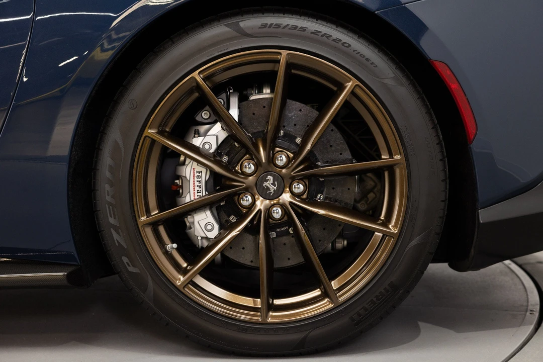 2021 Ferrari 812 GTS - Image 22 of 31