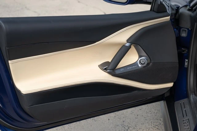 2021 Ferrari 812 GTS - Image 31 of 31