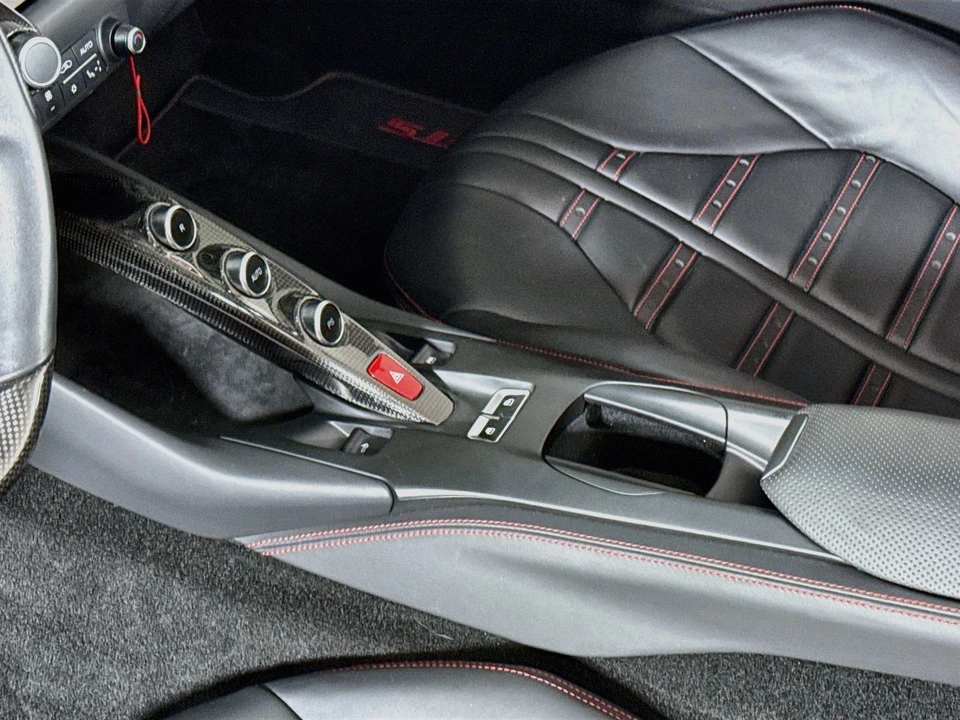 2021 Ferrari 812 GTS - Image 15 of 26