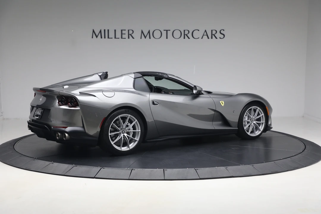 2021 Ferrari 812 GTS - Image 9 of 31