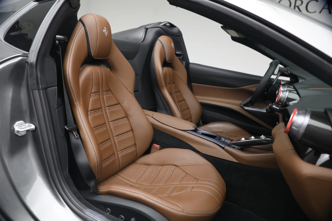 2021 Ferrari 812 GTS - Image 20 of 31