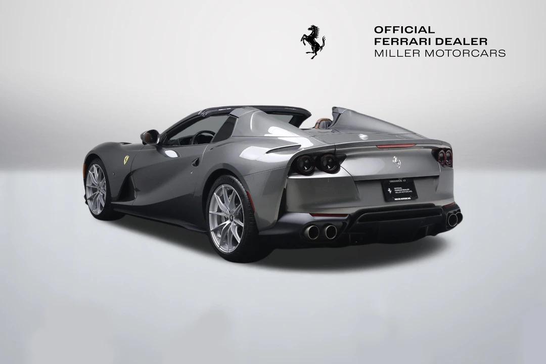 2021 Ferrari 812 GTS - Image 5 of 31