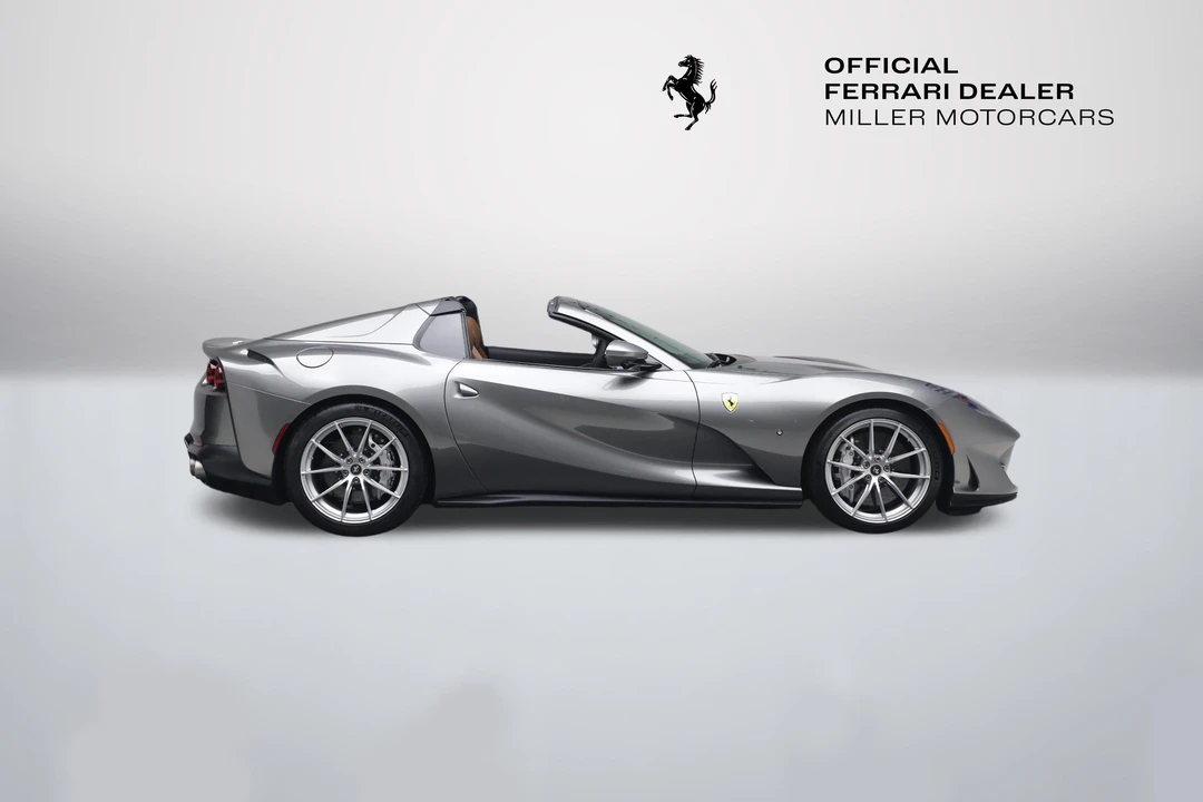 2021 Ferrari 812 GTS - Image 9 of 31
