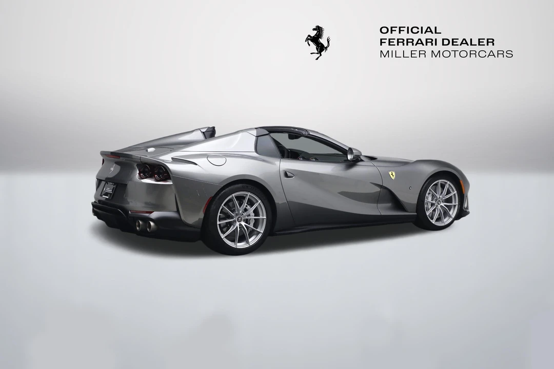 2021 Ferrari 812 GTS - Image 8 of 31