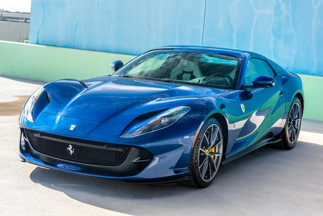 2021 Ferrari 812 GTS - Image 3 of 31