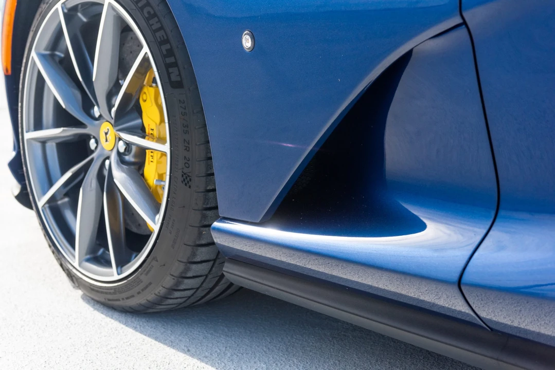 2021 Ferrari 812 GTS - Image 30 of 31