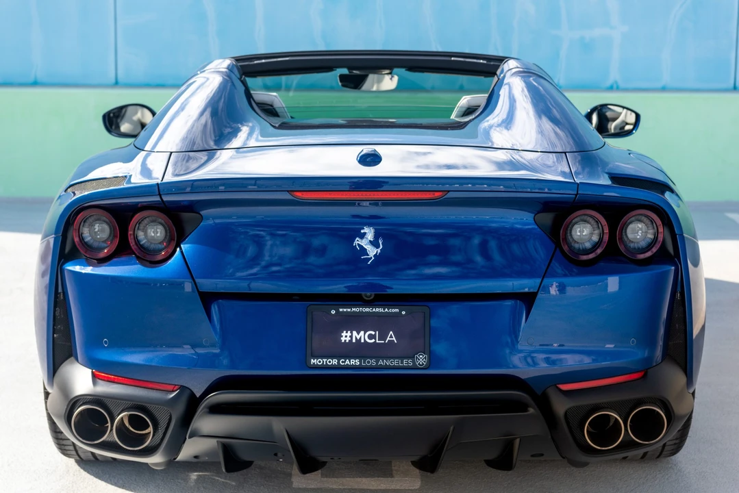 2021 Ferrari 812 GTS - Image 14 of 31