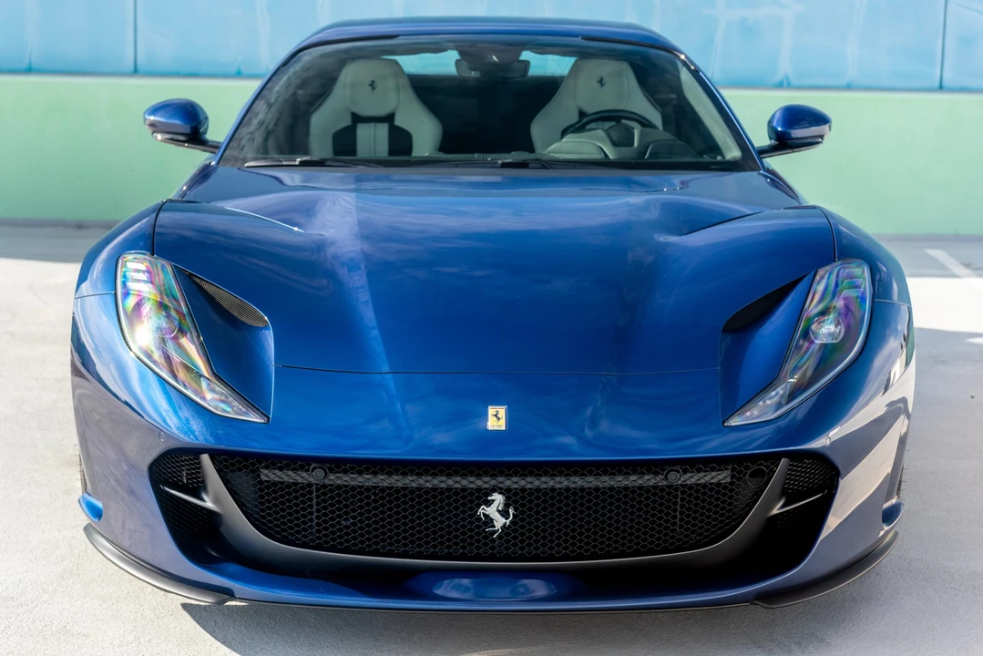 2021 Ferrari 812 GTS - Image 10 of 31