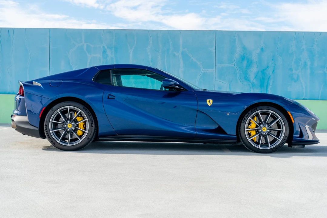 2021 Ferrari 812 GTS - Image 8 of 31
