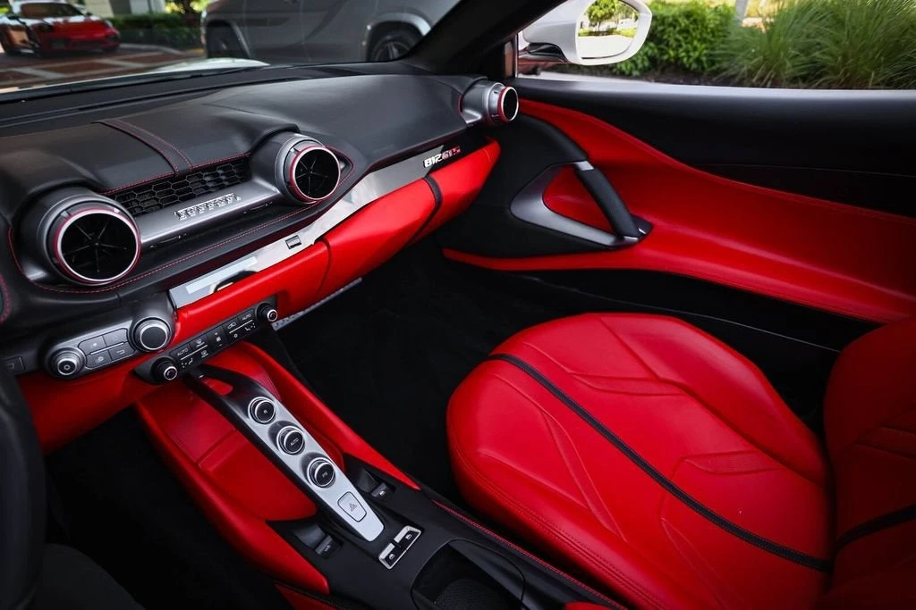 2021 Ferrari 812 GTS - Image 31 of 31