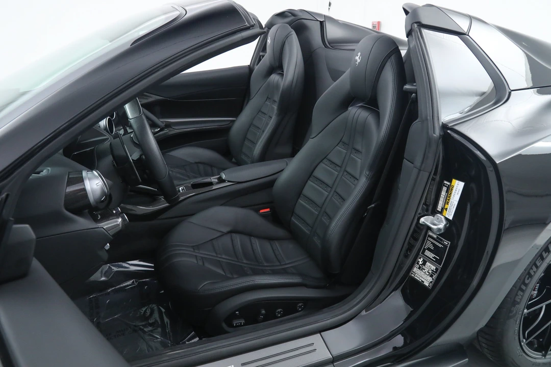 2021 Ferrari 812 GTS - Image 5 of 31