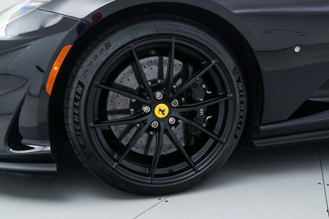 2021 Ferrari 812 GTS - Image 16 of 31