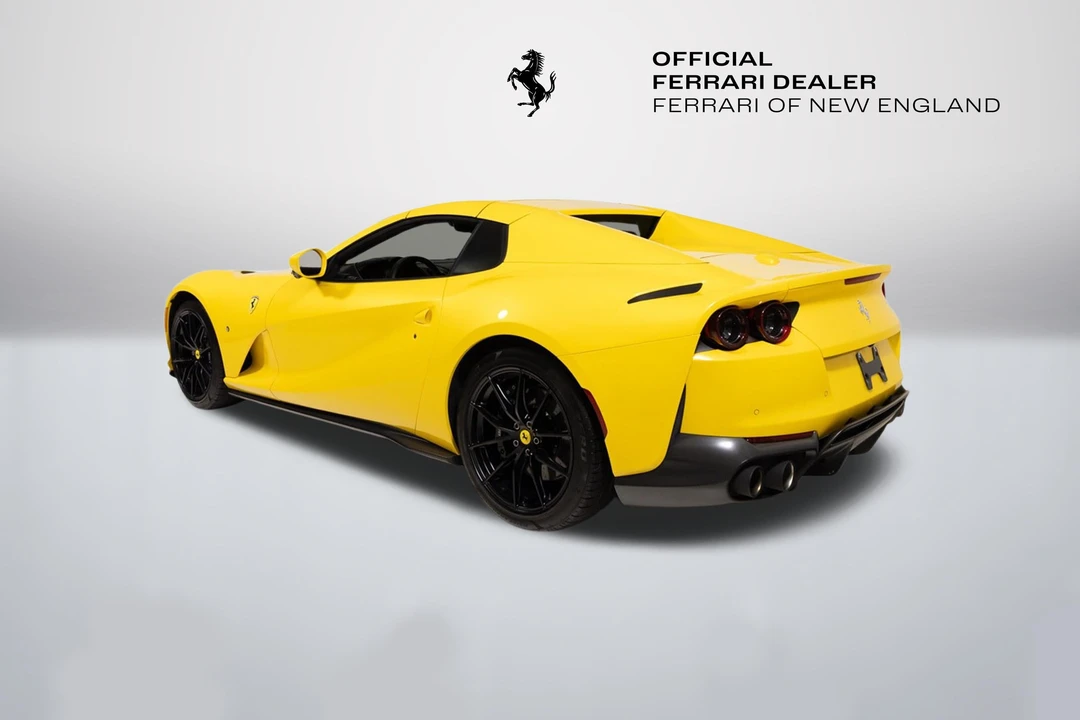 2021 Ferrari 812 GTS - Image 5 of 31