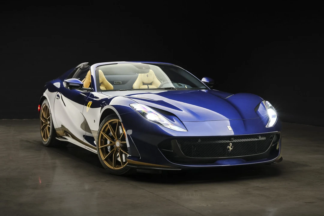 2021 Ferrari 812 GTS - Image 2 of 31
