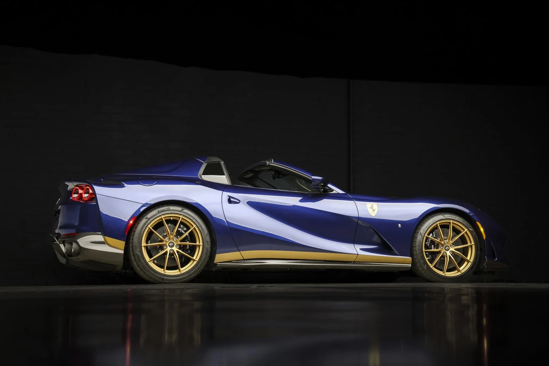 2021 Ferrari 812 GTS - Image 26 of 31