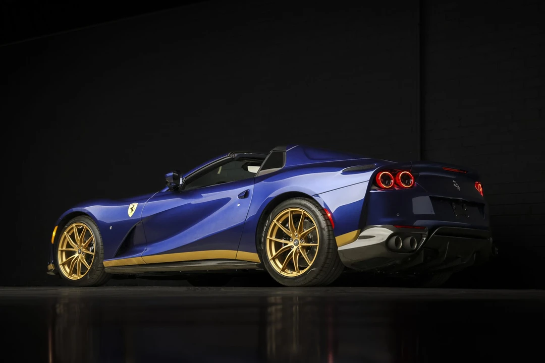 2021 Ferrari 812 GTS - Image 16 of 31
