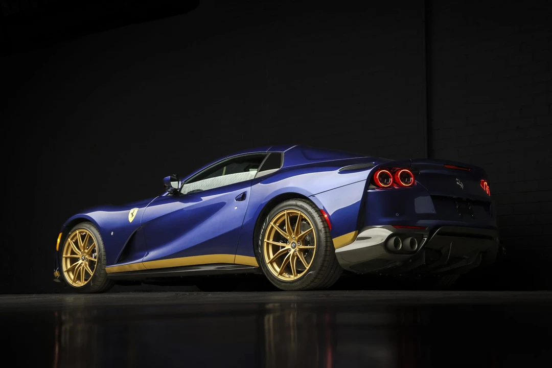 2021 Ferrari 812 GTS - Image 17 of 31