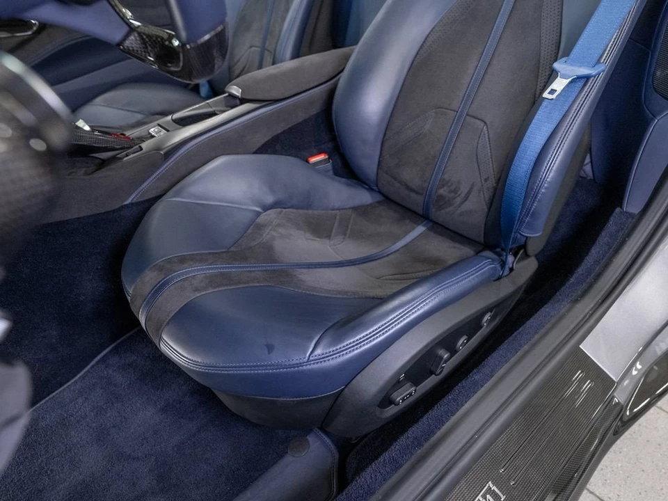 2021 Ferrari 812 GTS - Image 17 of 31