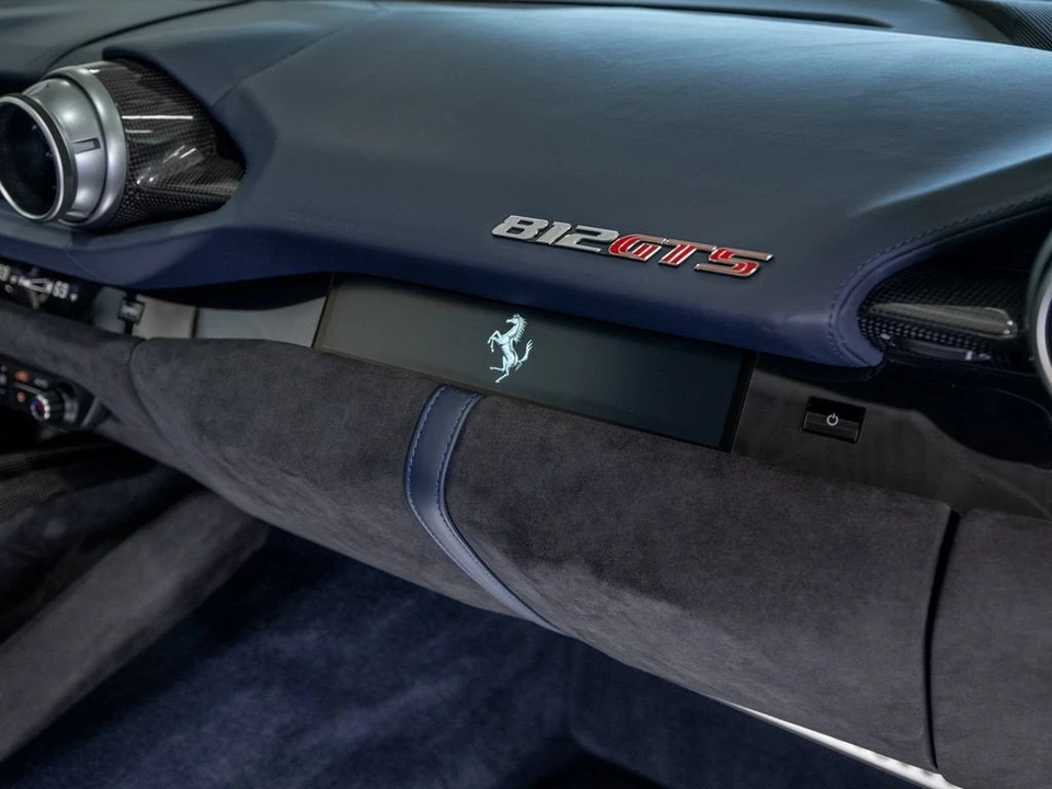 2021 Ferrari 812 GTS - Image 21 of 31