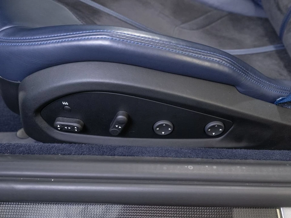 2021 Ferrari 812 GTS - Image 13 of 31
