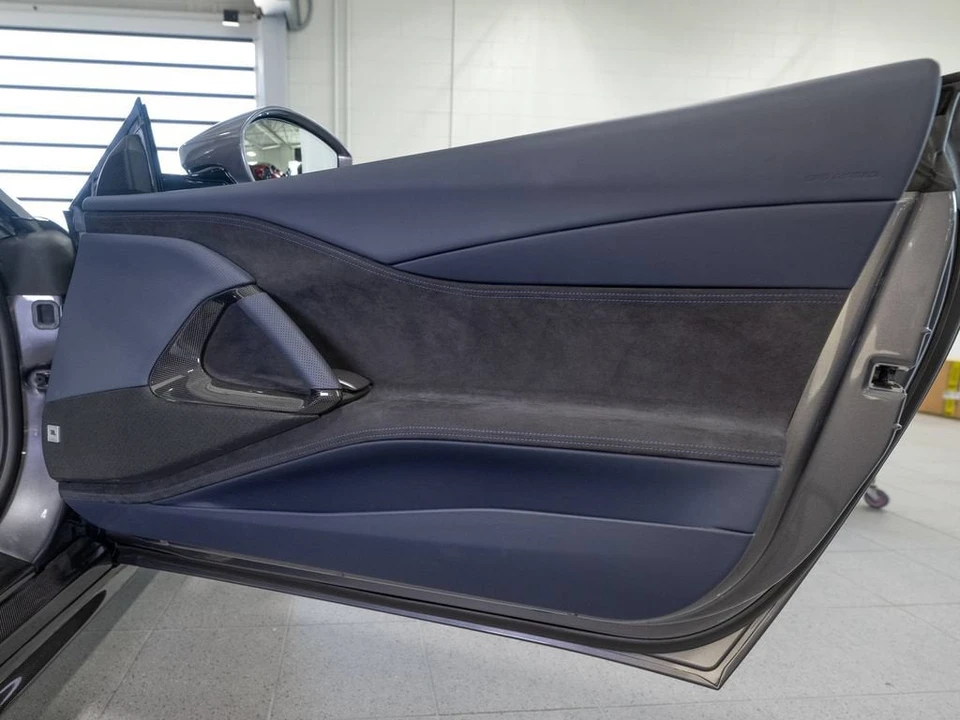 2021 Ferrari 812 GTS - Image 19 of 31