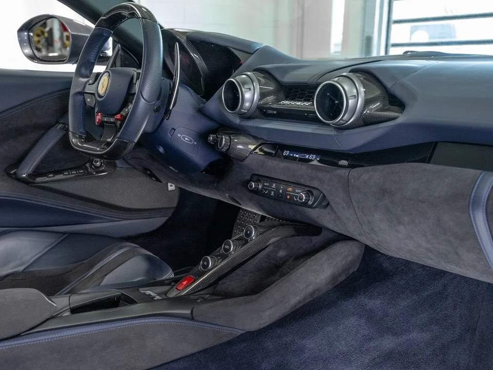 2021 Ferrari 812 GTS - Image 22 of 31
