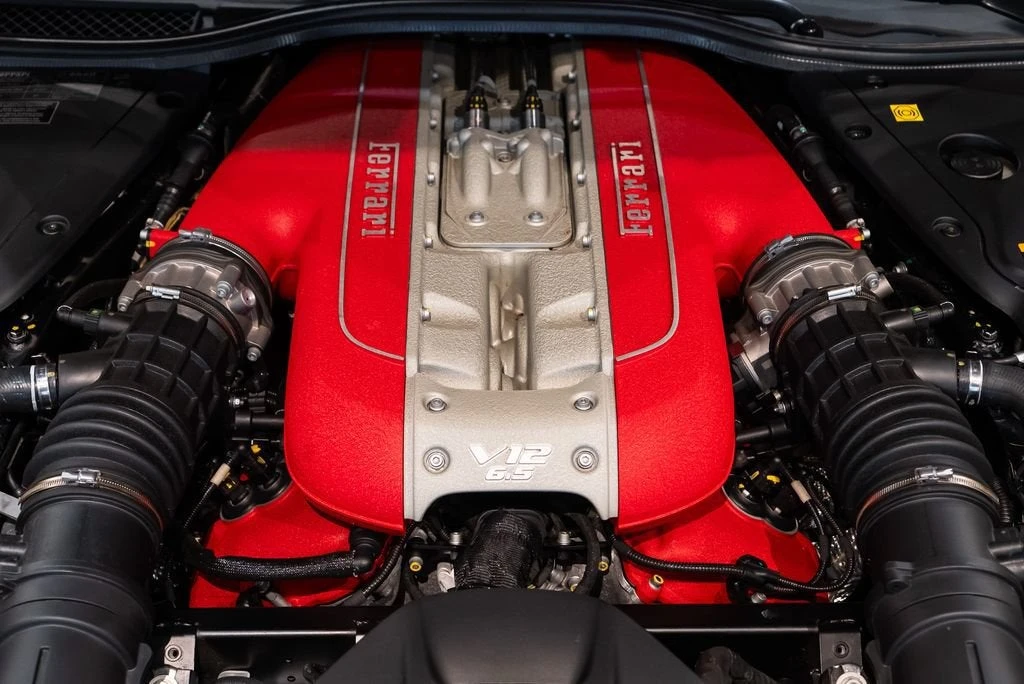 2021 Ferrari 812 GTS - Image 20 of 31