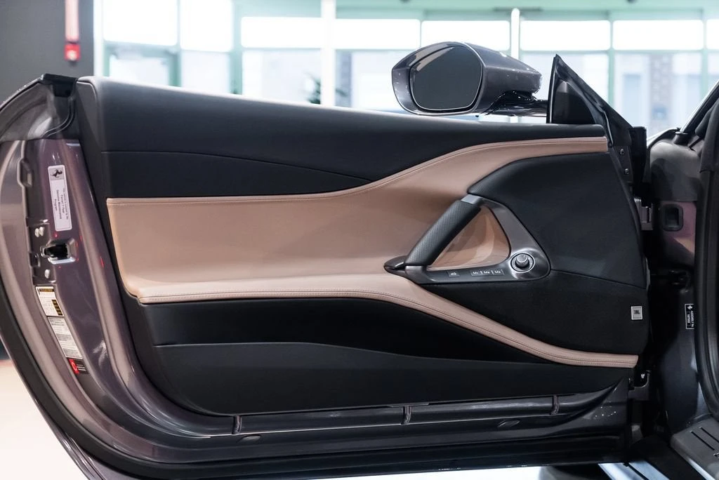 2021 Ferrari 812 GTS - Image 26 of 31