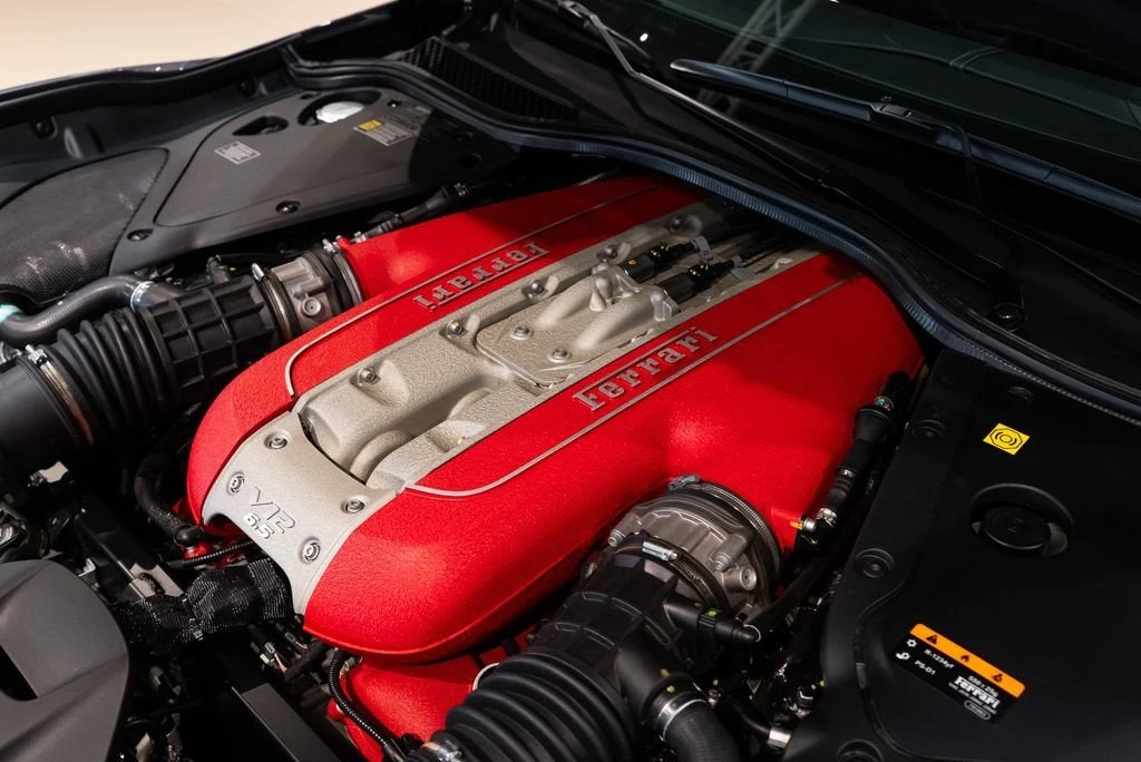 2021 Ferrari 812 GTS - Image 21 of 31