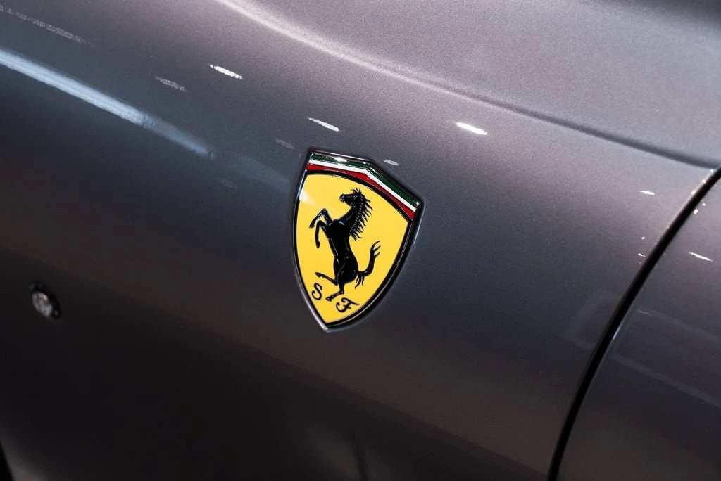 2021 Ferrari 812 GTS - Image 12 of 31