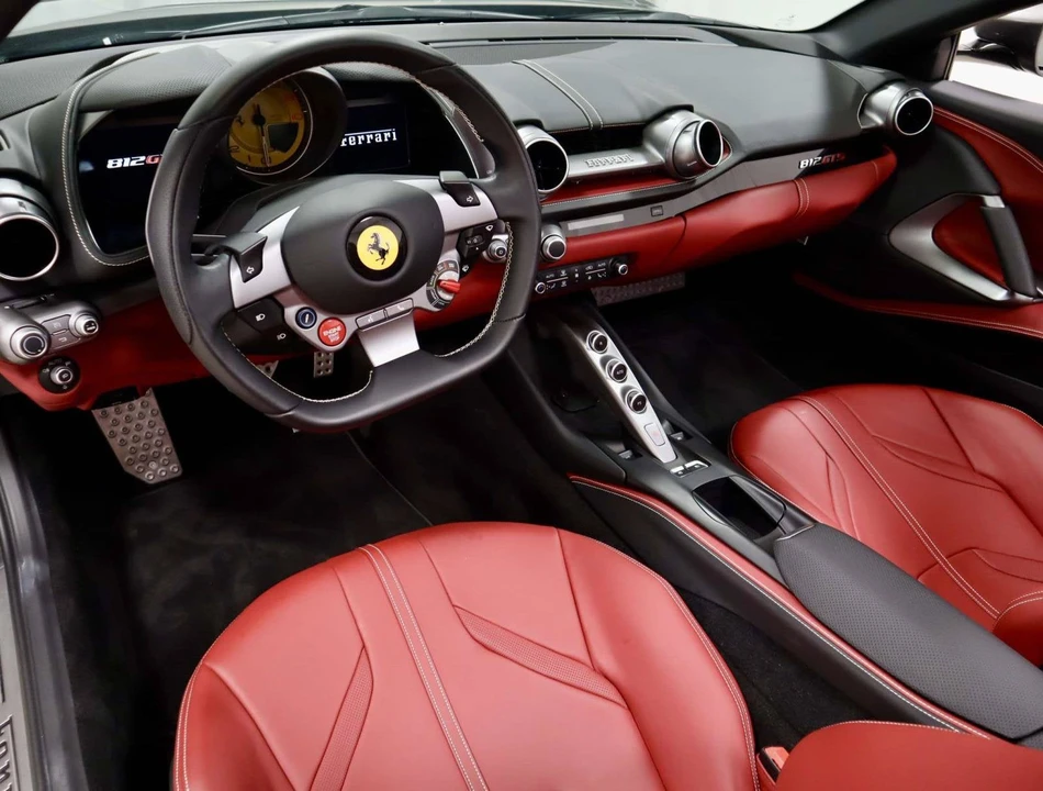 2021 Ferrari 812 GTS - Image 22 of 31