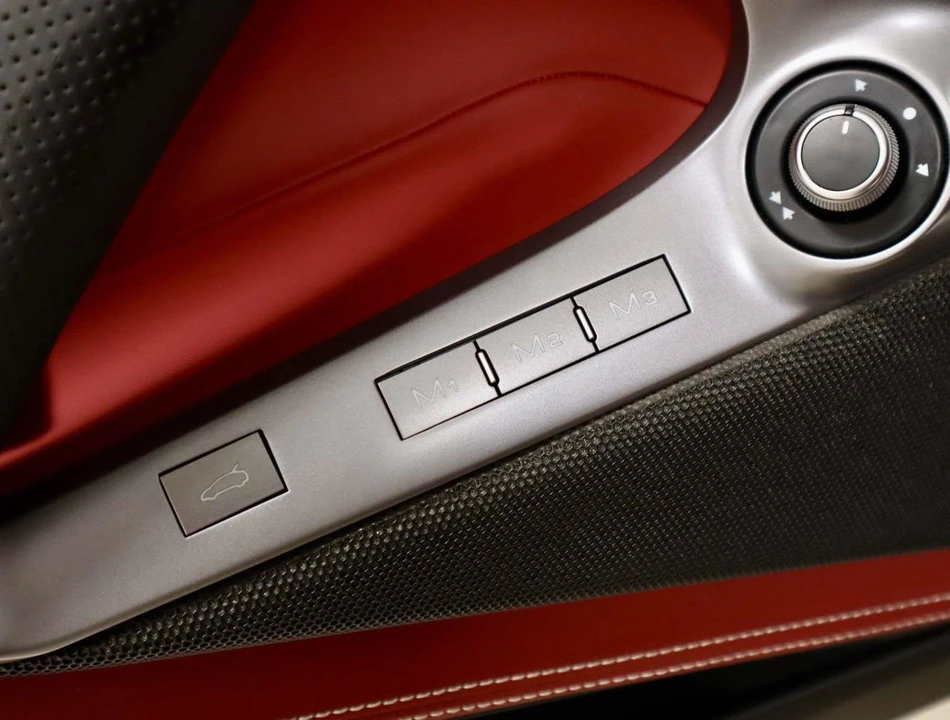 2021 Ferrari 812 GTS - Image 18 of 31