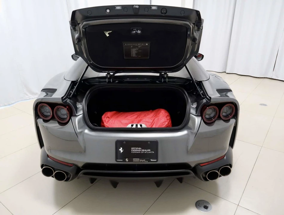 2021 Ferrari 812 GTS - Image 11 of 31