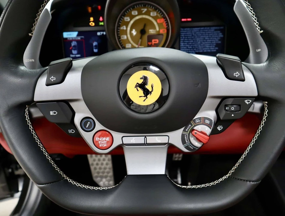 2021 Ferrari 812 GTS - Image 25 of 31
