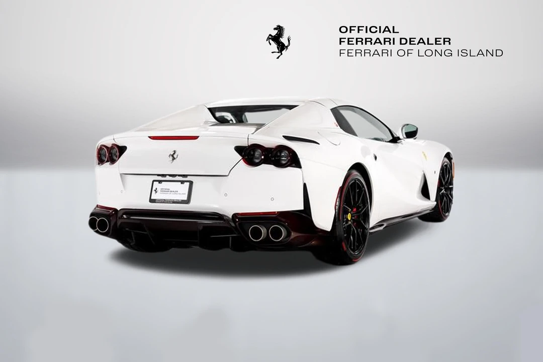 2021 Ferrari 812 GTS - Image 10 of 31