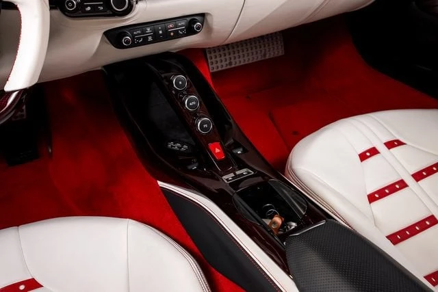 2021 Ferrari 812 GTS - Image 30 of 31