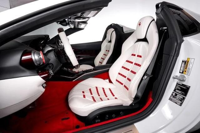 2021 Ferrari 812 GTS - Image 4 of 31