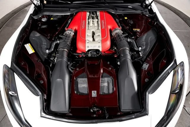 2021 Ferrari 812 GTS - Image 14 of 31
