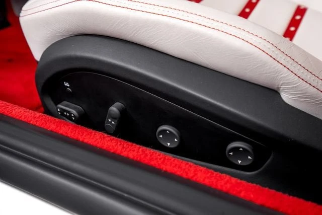 2021 Ferrari 812 GTS - Image 25 of 31